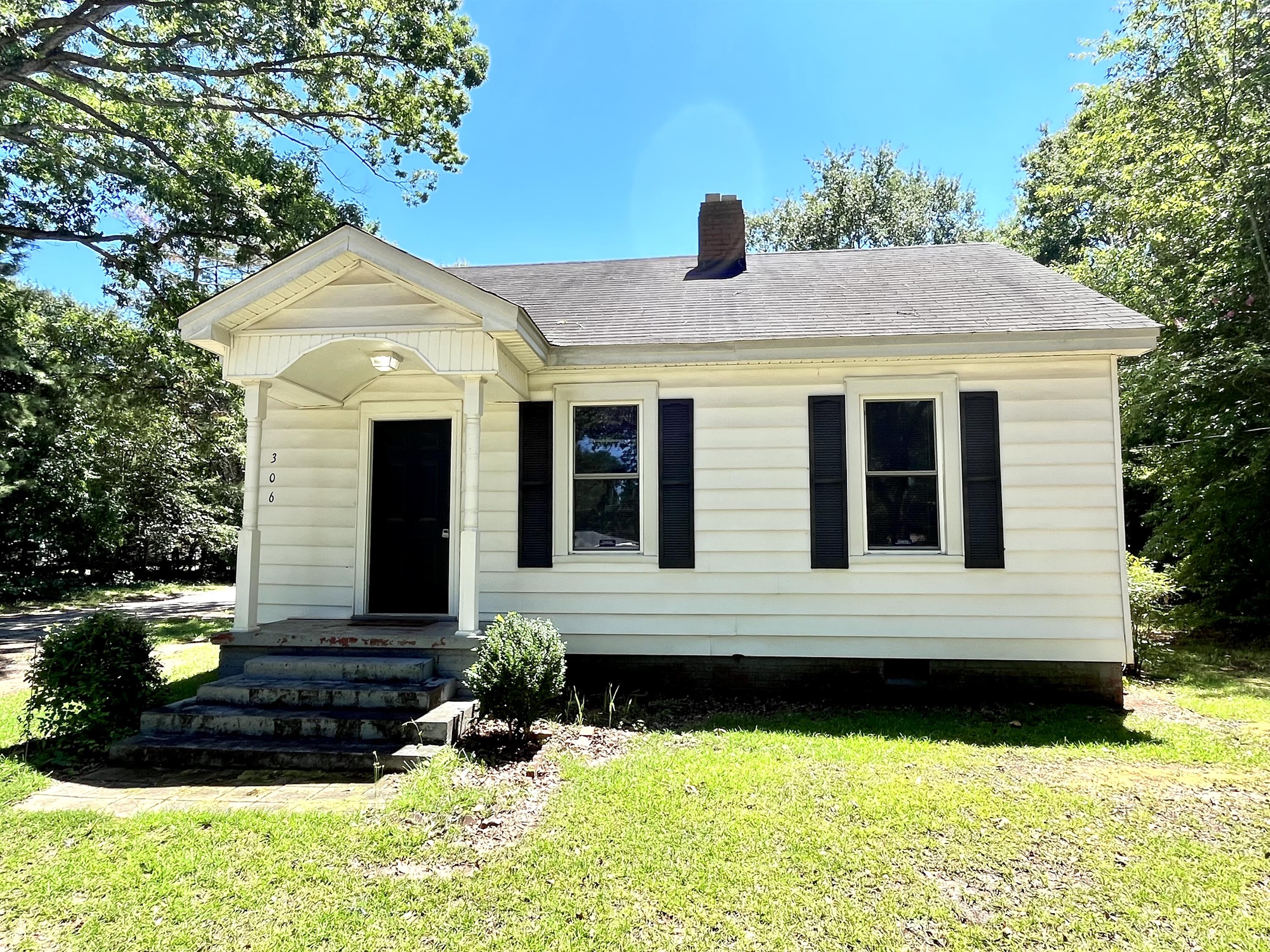 306 Abercrombie Road